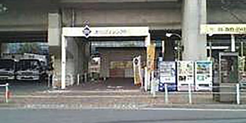 東雲駅前店